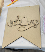 Interchangeable Door Hanger Workshop Aug 23 2-5 pm rsvp by Aug 16.
